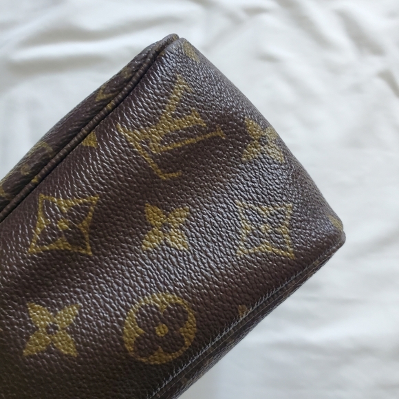 Authentic Vintage LOUIS VUITTON Monogram Trousse 28 Toiletries Bag France - Picture 9 of 12